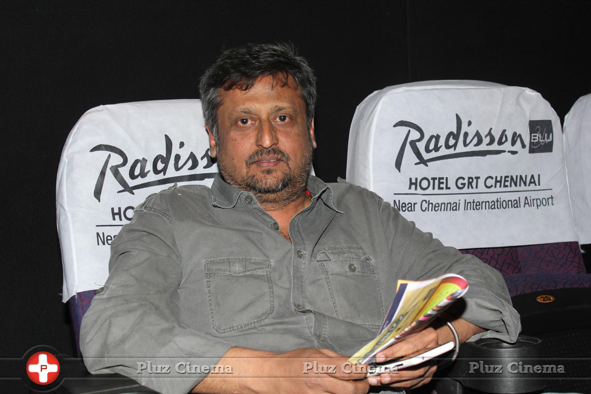 Dharani - Red Carpet in INOX at CIFF 2013 Stills | Picture 680266